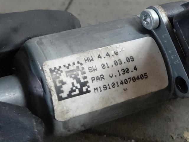 bontott ALFA ROMEO STELVIO Jobb hátsó Ablakemelő Motor