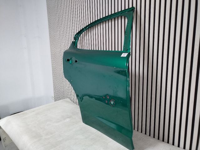 bontott ALFA ROMEO STELVIO Jobb hátsó Ajtó (Üres lemez)