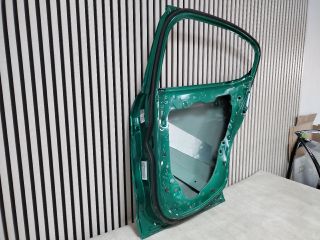 bontott ALFA ROMEO STELVIO Jobb hátsó Ajtó (Üres lemez)