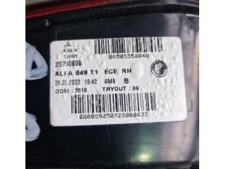 bontott ALFA ROMEO STELVIO Jobb Külső Hátsó Lámpa