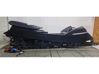 bontott ALFA ROMEO STELVIO Könyöklő