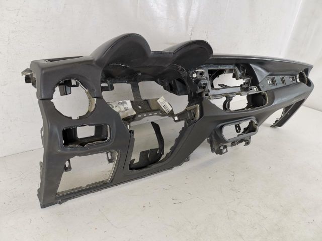 bontott ALFA ROMEO STELVIO Műszerfal Héj