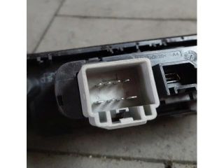 bontott ALFA ROMEO STELVIO USB HUB