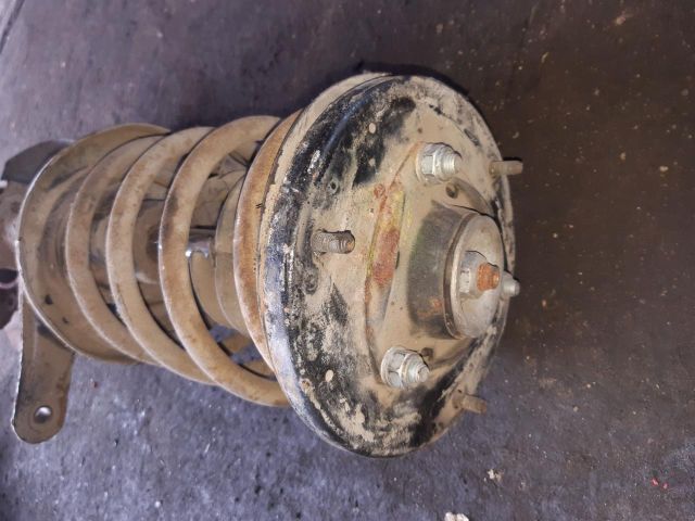 bontott AUDI 100 Bal első Gólyaláb (Lengécsillapító, Rugó)