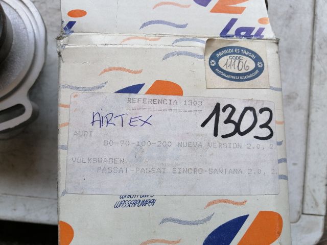 bontott AUDI 100 Vízpumpa