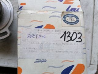 bontott AUDI 100 Vízpumpa