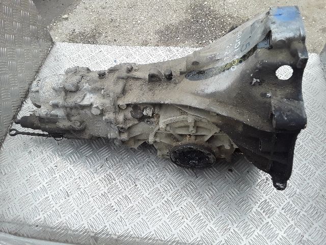 bontott AUDI 100 Váltó (Mechanikus)