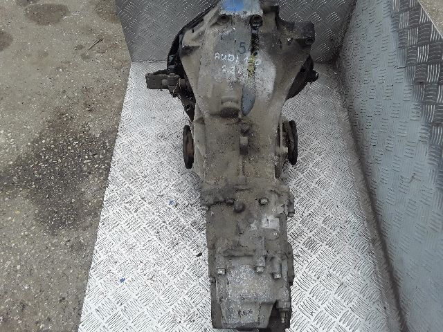 bontott AUDI 100 Váltó (Mechanikus)