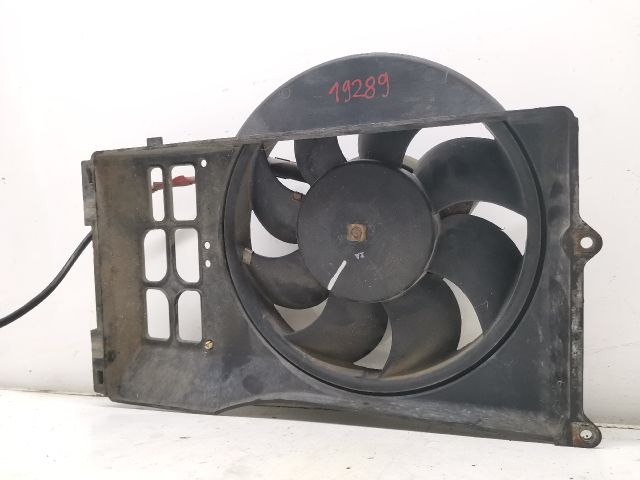 bontott AUDI 100 Klímahűtő Ventilátor