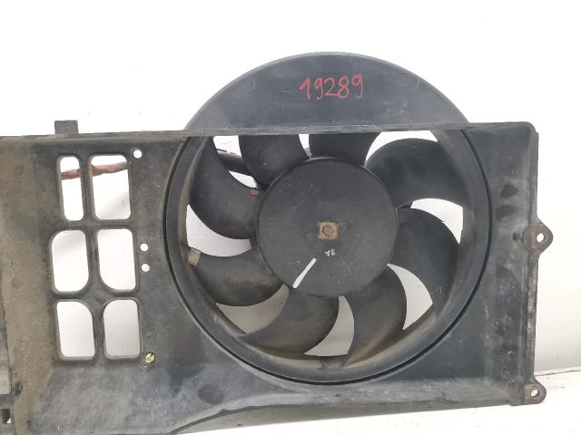 bontott AUDI 100 Klímahűtő Ventilátor