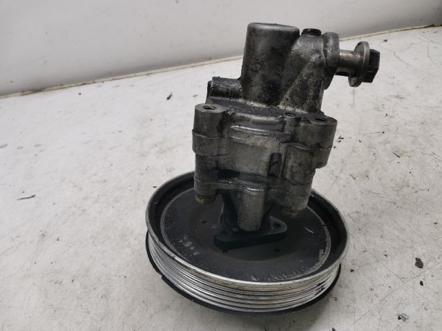 bontott AUDI 100 Kormányszervó Motor (Hidraulikus)