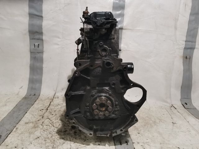 bontott AUDI 100 Motor (Fűzött blokk hengerfejjel)