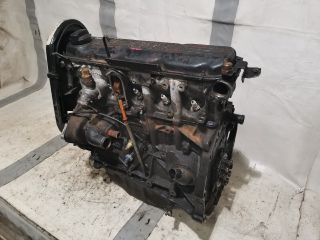 bontott AUDI 100 Motor (Fűzött blokk hengerfejjel)