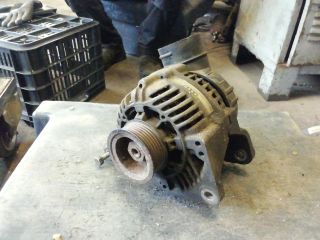 bontott AUDI 100 Generátor