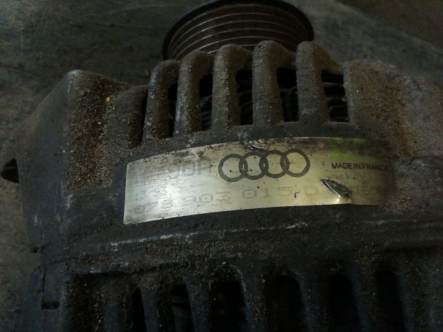 bontott AUDI 100 Generátor