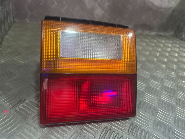 bontott AUDI 100 Bal Belső Hátsó Lámpa