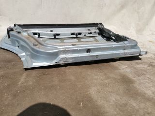 bontott AUDI 100 Bal hátsó Ajtó (Üres lemez)