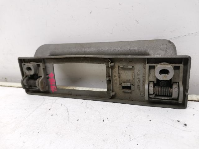 bontott AUDI 100 Bal hátsó Kapaszkodó (Felső)