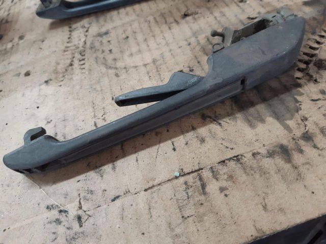 bontott AUDI 100 Bal Külső Kilincs (Pozíciófüggetlen)