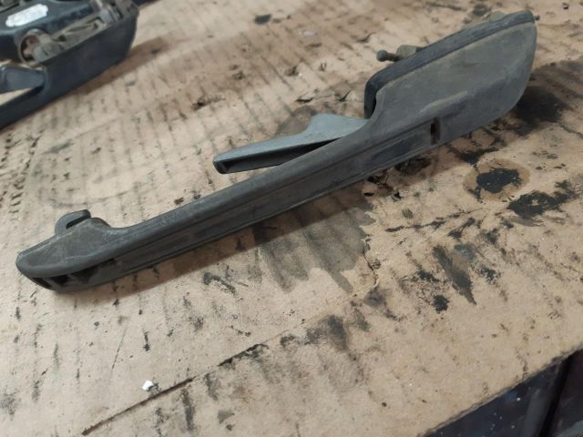 bontott AUDI 100 Bal Külső Kilincs (Pozíciófüggetlen)