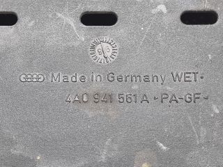 bontott AUDI 100 Első Tároló Rekesz