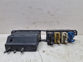 bontott AUDI 100 Első Tároló Rekesz