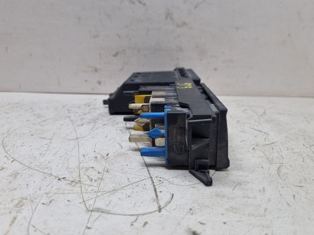 bontott AUDI 100 Első Tároló Rekesz