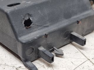 bontott AUDI 100 Első Tároló Rekesz