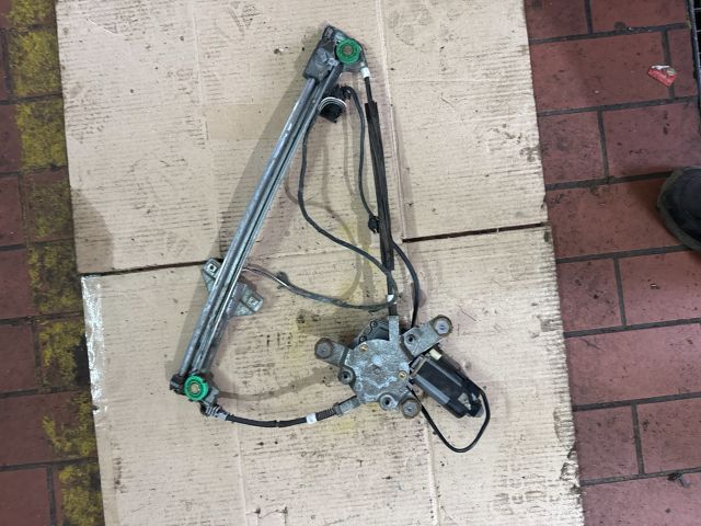 bontott AUDI 100 Jobb első Ablakemelő Szerkezet (Elektromos)