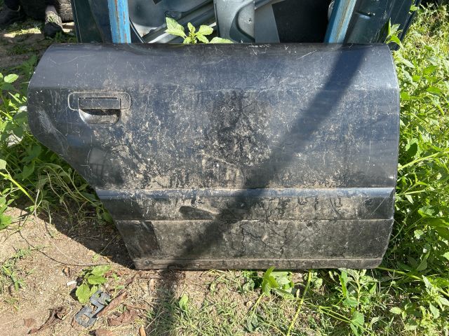 bontott AUDI 100 Jobb első Ajtó (Üres lemez)