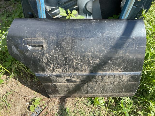 bontott AUDI 100 Jobb első Ajtó (Üres lemez)