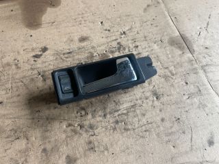 bontott AUDI 100 Jobb első Belső Kilincs