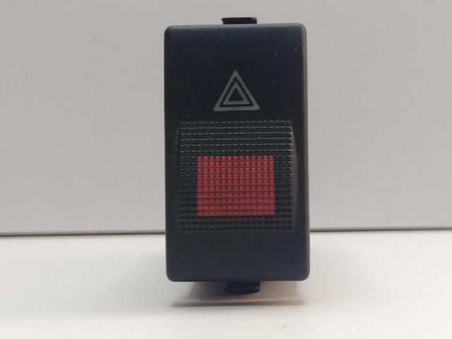 bontott AUDI 100 Vészvillogó Kapcsoló