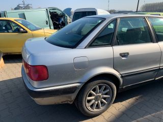 bontott AUDI 80 Jobb hátsó Rugó