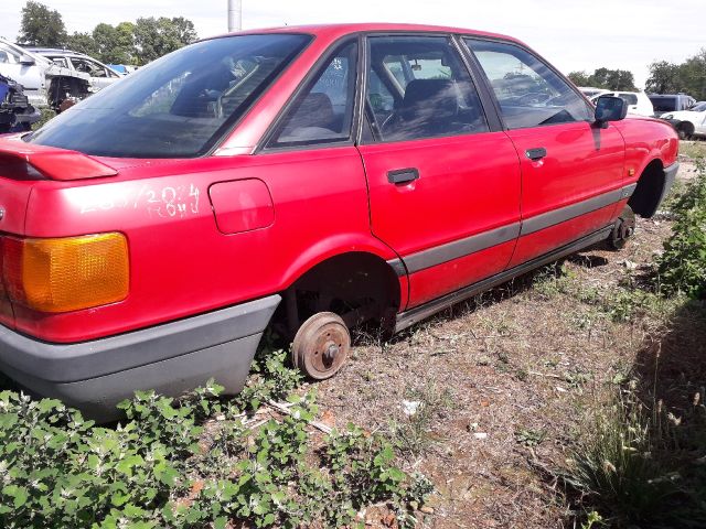 bontott AUDI 80 Jobb első Gólyaláb (Lengécsillapító, Rugó)