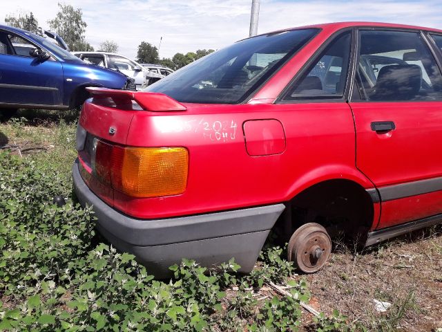 bontott AUDI 80 Jobb első Gólyaláb (Lengécsillapító, Rugó)