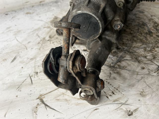 bontott AUDI 80 Váltó (Mechanikus)