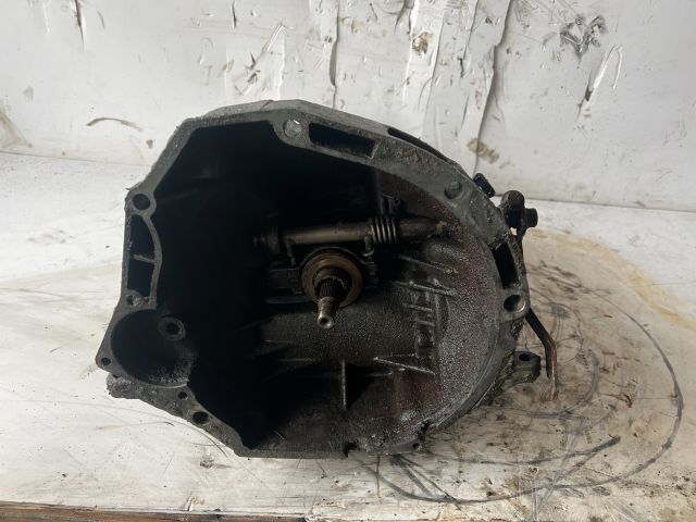 bontott AUDI 80 Váltó (Mechanikus)