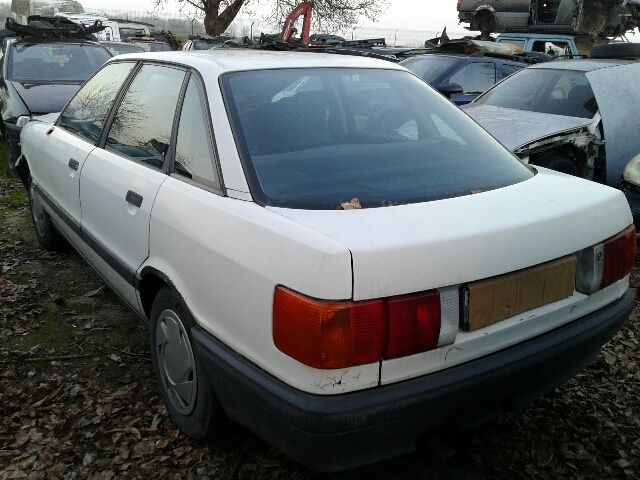 bontott AUDI 80 Hűtőventilátor Keret