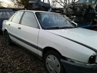 bontott AUDI 80 Hűtőventilátor Keret