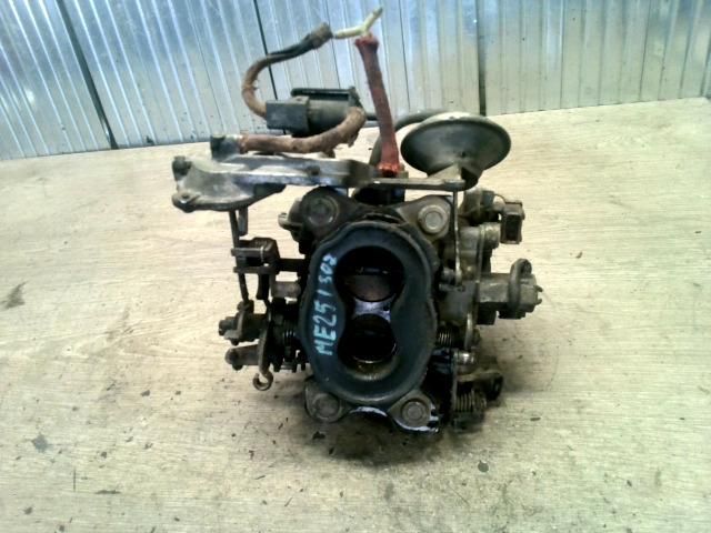 bontott AUDI 80 Központi Injektor