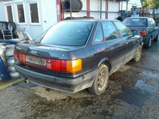 bontott AUDI 80 Légszűrő Ház