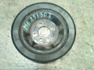 bontott AUDI 80 Vízpumpa Szíjtárcsa