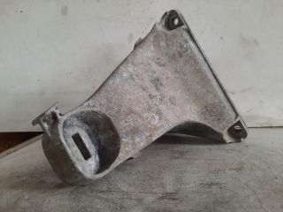 bontott AUDI 80 Motor Tartó Bak (Pozíciófüggetlen)