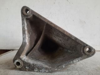 bontott AUDI 80 Motor Tartó Bak (Pozíciófüggetlen)