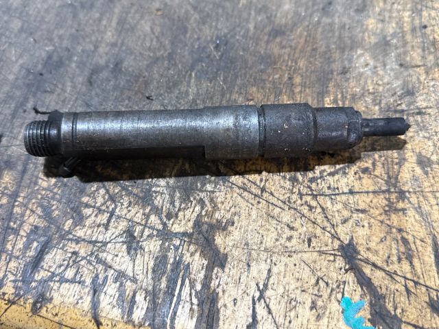 bontott AUDI 80 Porlasztó (1 db)