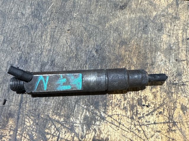 bontott AUDI 80 Porlasztó (1 db)