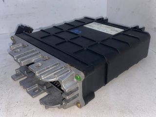 bontott AUDI 80 Motorvezérlő