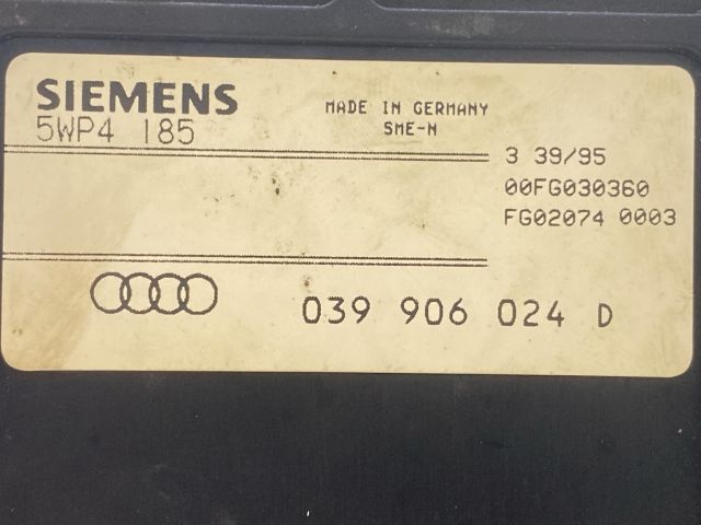 bontott AUDI 80 Motorvezérlő