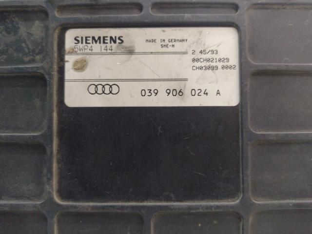 bontott AUDI 80 Motorvezérlő